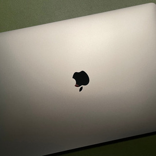 値下げ　APPLE MacBook Pro 16「最後のTouch Bar」の画像