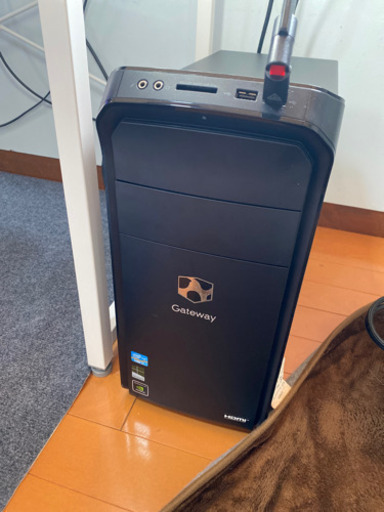 【core i7】ゲートウェイ　デスクトップPC 【グラボ付き】
