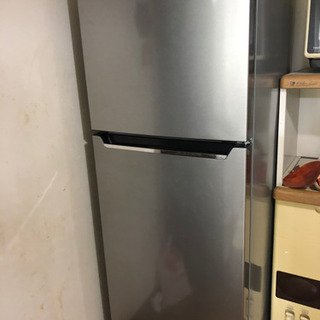 美品　hisence 冷蔵庫　2020年製