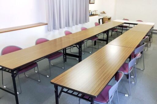 ◆内田洋行 会議室一式セット◆折り畳み長机６台(1800×600)◆軽量チェア20脚(MP-140)◆長机(白/1780×740) ウチダ JOIFA