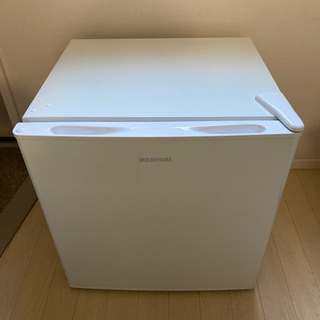 アイリスオーヤマ　ワンドア冷蔵庫　AF42-W 42L ホワイト...