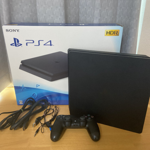 PS4本体　jet Black