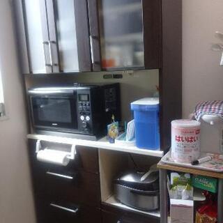 商談中  食器棚　キッチンボード 