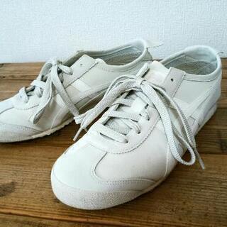 オニツカタイガーの画像