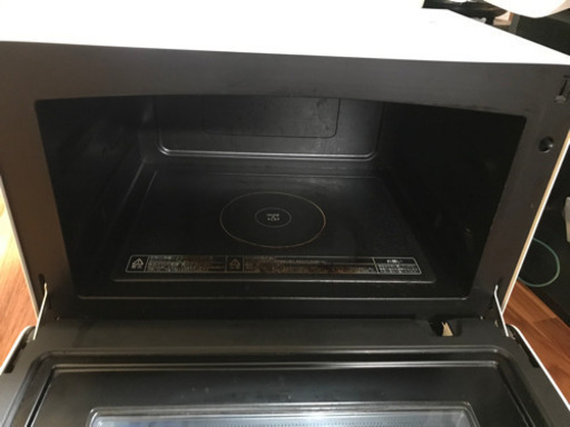 値下げ☆東芝　50-60Hz電子レンジ　ER-ND7(W)  2015年製