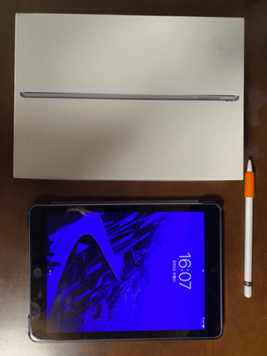 【取引中】iPad pro 9.7 1世代 32ギガ SIMフリー