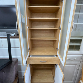 送料・設置込み 食器棚