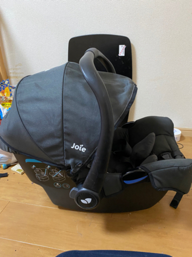 入らなくなった為売ります。