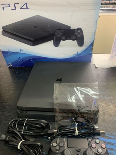 PlayStation 4 ジェット・ブラック 500GB (CUH-2200AB01) 2021/08/05