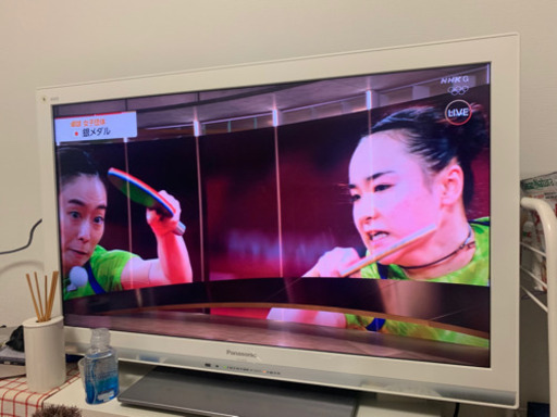 [取引中]32インチテレビ　ホワイト