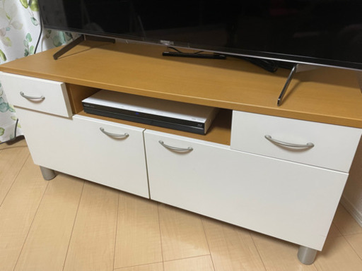 テレビ台