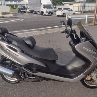 【引取先が決まりました】マジェスティ１２５FI　バッテリー新品　ブレーキパッド交換済み　シート張替え済みの画像