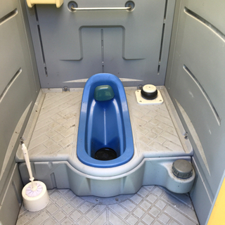中古　仮設トイレの画像