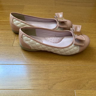 Sorridere　パンプスの画像