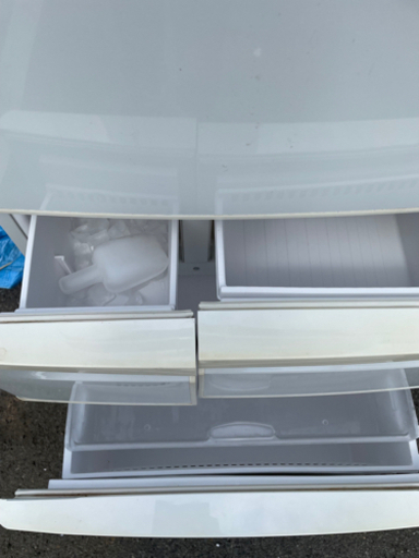 5ドア冷蔵庫　製氷機能付き！