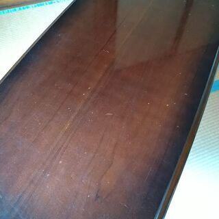 【差し上げます】カリモクのテーブルの画像