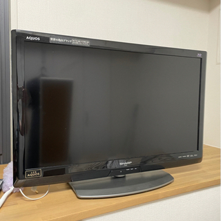 SHARP 32型　2011年製
