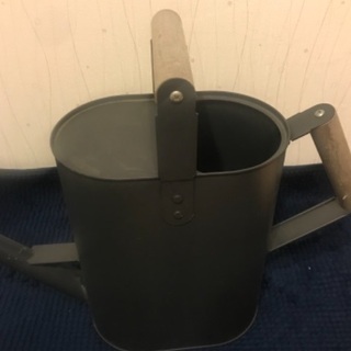 じょうろの画像