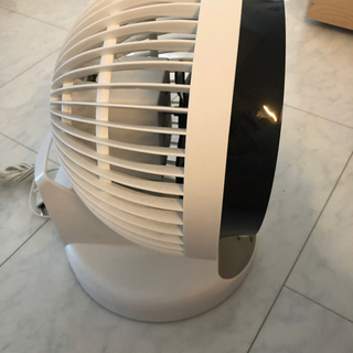 取引進行中　サーキュレーター　扇風機の画像