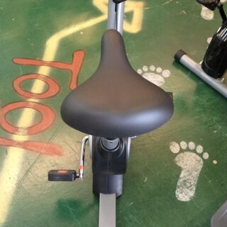 【愛品倶楽部柏店】ALINCO(アルインコ) エアロマグネティックバイク AFB4017 8段階負荷調節【問合わせ番号：121-004549 002】の画像
