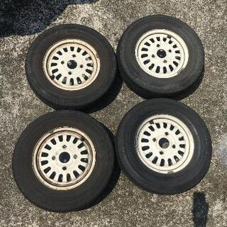 あげます！！　ホワイトホイールタイヤ付き4個セット PCD 11...