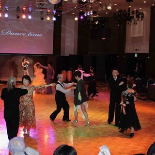 初めての社交ダンス パーティーダンスを踊っちゃおう！ 夏休み企画...