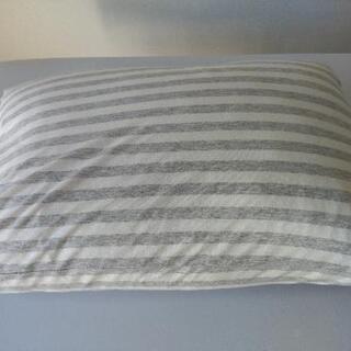 枕（高め）未使用の画像