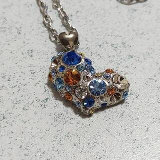 ハート型ネックレス ブルー