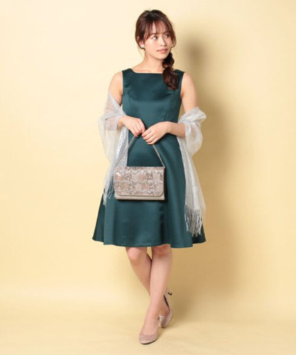 ☆激安・新品☆ ストロベリーフィールズ　ワンピース　結婚式　ドレス