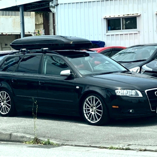Audi A4 b7 アバント　クワトロの画像