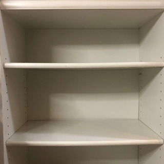 本棚、棚の画像