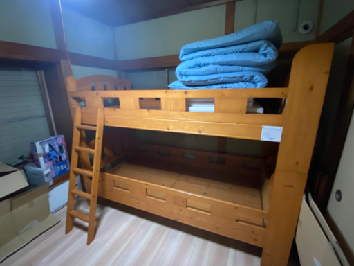 2段ベッド　値下げ！(マット・敷布団・カバー付)