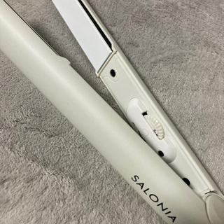 【お引取に来ていただける方限定】サロニア　24mmプレート　ストレートヘアアイロンの画像