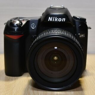 Nikon D80+AF-S DX 18-70 3.5-4.5G【12000円】