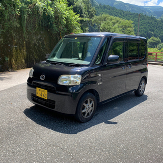 タント　ダイハツ　片側電動スライドドア