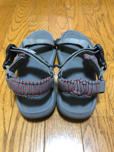 peak × Teva コラボ　サンダル