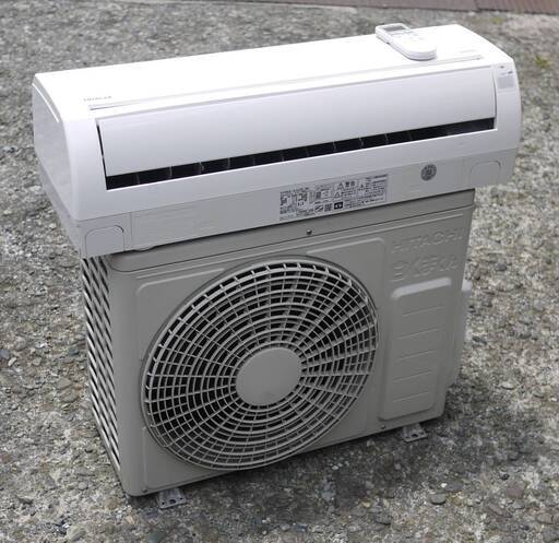 美品 16年製 日立 ルームエアコン 白くまくん RAS-AJ22E 2.2kW 冷房 6～9畳 暖房 5～6畳 コンパクト設計 ソフト除湿 内部クリーン