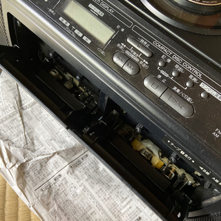 値下げ　Sharp QT-34CD 大型CDラジカセの画像