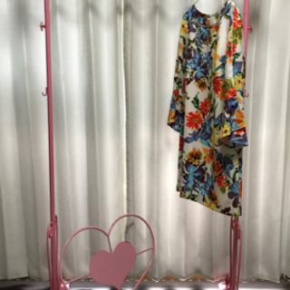 strawberry  2点セット 装飾 3段 薔薇 アイアンラック 姫系 strawberry 2点セット 装飾 3段 薔薇 アイアンラック 姫系 strawberry