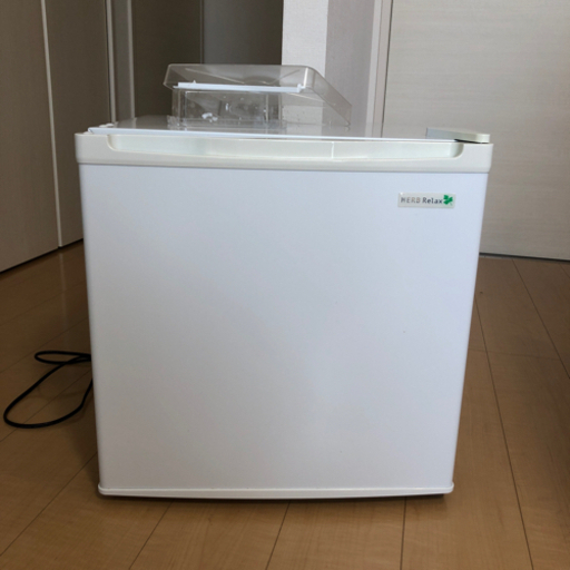 ノンフロン冷蔵庫　YAMADA 45L