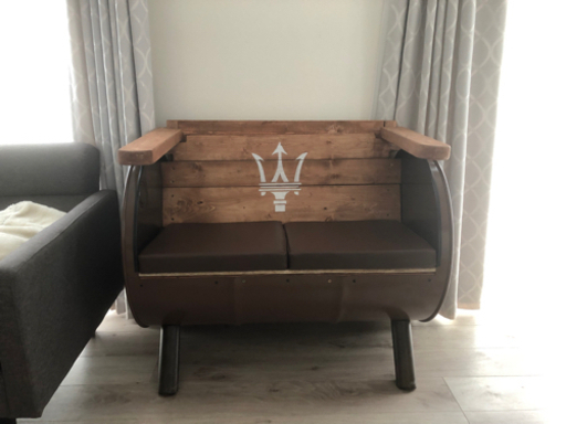 クッション付きドラム缶ソファー