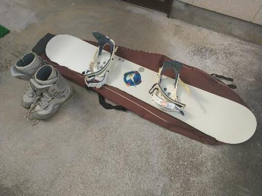 スノーボード（BURTON）、ブーツ（SALOMON）