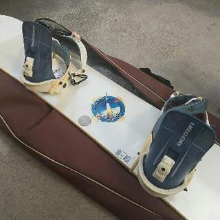 スノーボード（BURTON）、ブーツ（SALOMON）の画像