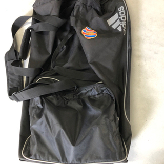 遠征用スポーツバッグ　adidas