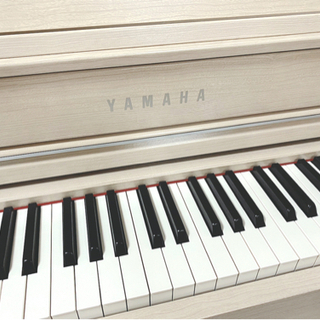 高低自在椅子 & 防音マット & ヘッドフォン付属 YAMAHA ヤマハ 電子ピアノ クラビノーバ CLP-645 ホワイトアッシュの画像