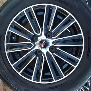 美品ホイルタイヤセット185/65R14、取り付け工賃コミで2.2万円、早い者