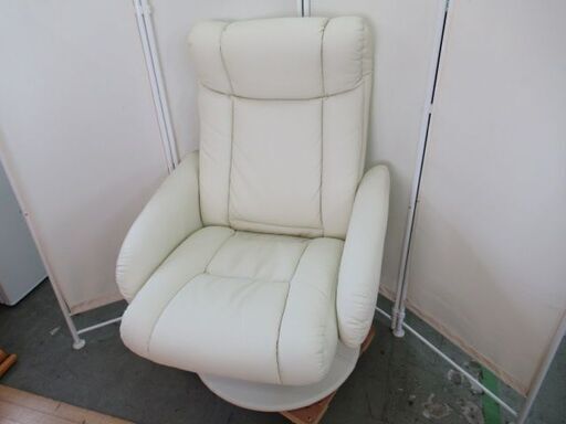 J2814/リクライニングチェア/ハイチェア/ホワイト/合皮製/美品/良品/中古品/
