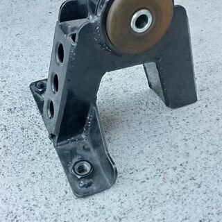 ZC32S スイフトスポーツ用　ミッションマウント