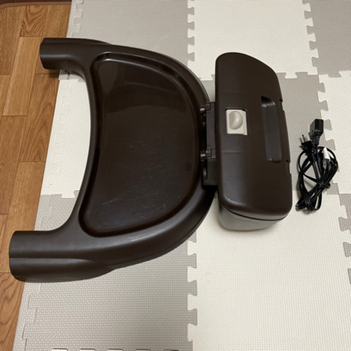 電動combiハイローチェアーお話中