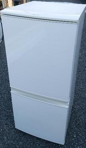 激安☆2017年製 シャープ 2ドア 冷蔵庫 137L☆
